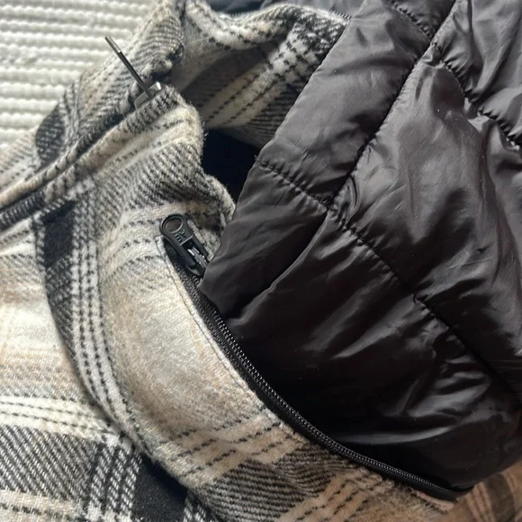 American Eagle Puffer Jacket Size Small Excellent Condition - Picture 7 of 13